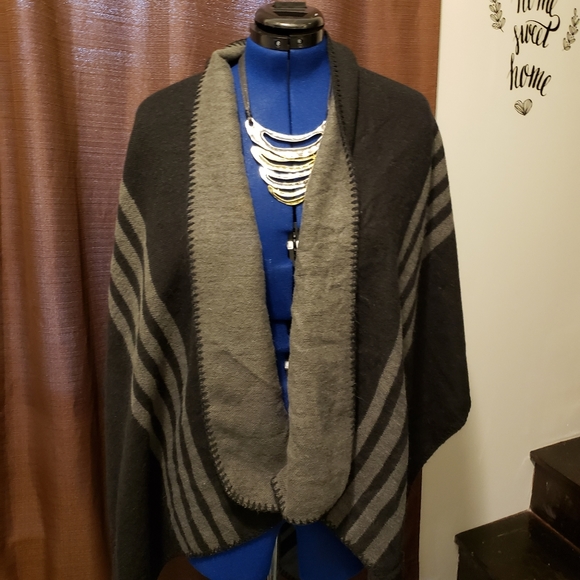 2 for $10 acrylic wraps - Picture 3 of 5